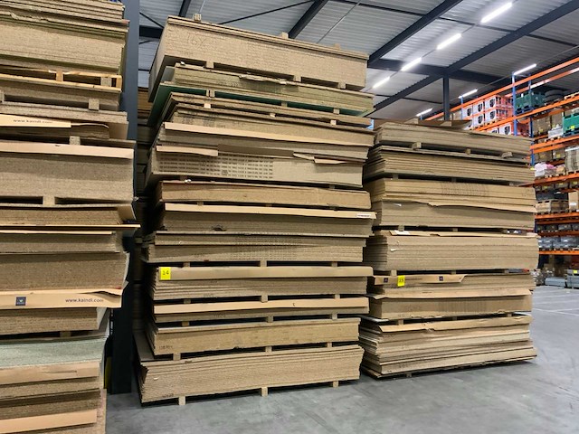 Decoratie spaanplaat ca. 22m3 - afbeelding 1 van  13