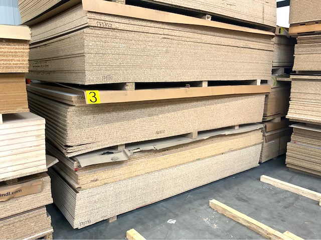 Decoratie spaanplaat ca. 25 m3 - afbeelding 18 van  21