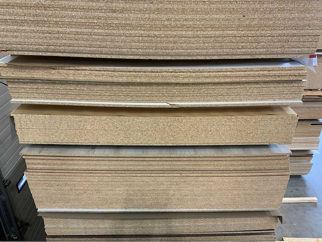 Decoratie spaanplaat ca. 25 m3 - afbeelding 2 van  21