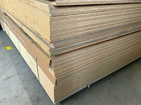 Decoratie spaanplaat ca. 26m3 - afbeelding 11 van  20