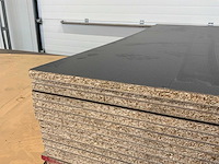 Decoratie spaanplaat ca. 26m3 - afbeelding 9 van  21