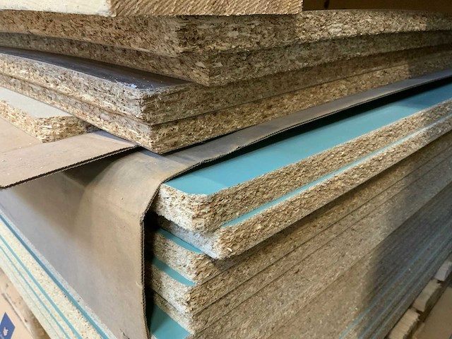 Decoratie spaanplaat ca. 27m3 - afbeelding 3 van  4