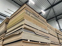Decoratie spaanplaat ca. 27m3 - afbeelding 12 van  16