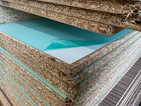 Decoratie spaanplaat ca. 28m3 - afbeelding 12 van  15