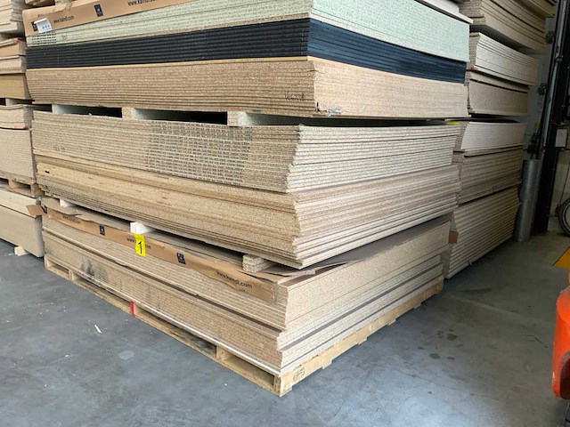 Decoratie spaanplaat ca. 28m3 - afbeelding 2 van  6