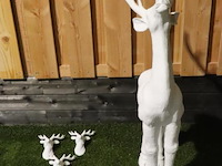 Decoratief beeld van een hert - 43x26x102cm incl. 3x hertenkoppen - afbeelding 4 van  4