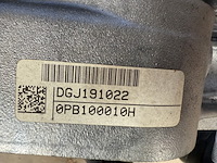 Decoratief motorblok porsche, 992 gt3, bouwjaar 2024 - afbeelding 7 van  8