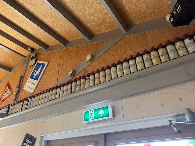 Decoratiemateriaal fles juttertje (130x) - afbeelding 4 van  5