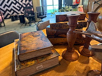 Decoratiemateriaal (hout/goud) - afbeelding 5 van  5