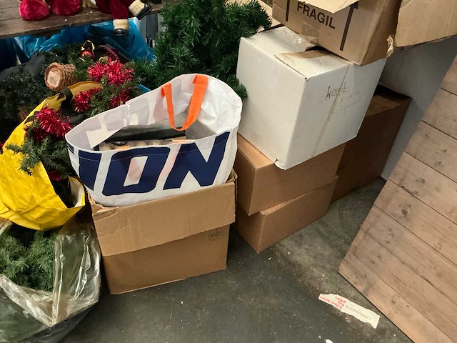 Decoratiemateriaal / marktkraam - afbeelding 6 van  16