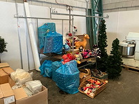 Decoratiemateriaal / marktkraam - afbeelding 1 van  16