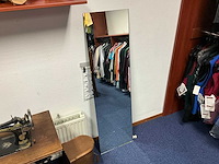 Decoratiemateriaal met tafel - afbeelding 4 van  10