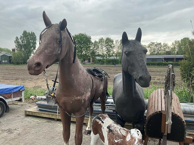Decoratiemateriaal paard en koe - afbeelding 4 van  6