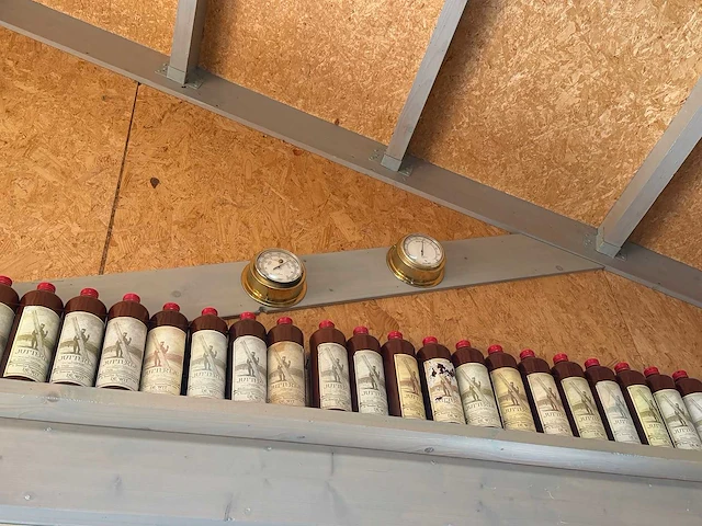 Decoratiemateriaal w.o. scheepsklokken, verkeersborden (10x) - afbeelding 2 van  5