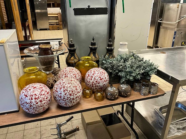 Decoratiemateriaal - afbeelding 1 van  8