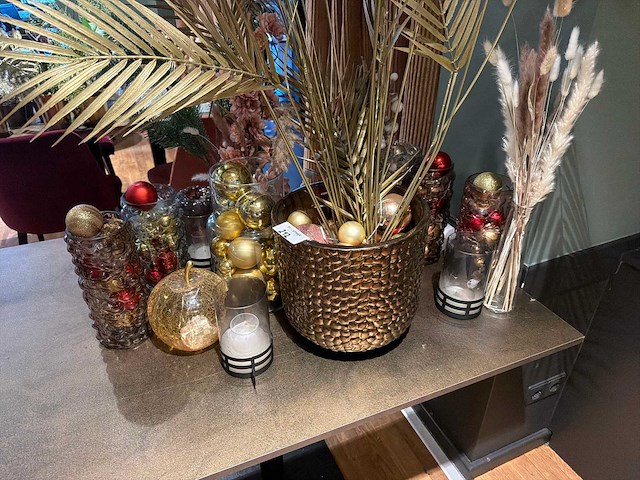 Decoratiemateriaal - afbeelding 2 van  3