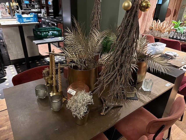 Decoratiemateriaal - afbeelding 1 van  4