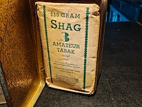 Decoratieve blikken met oude tabak - afbeelding 3 van  5