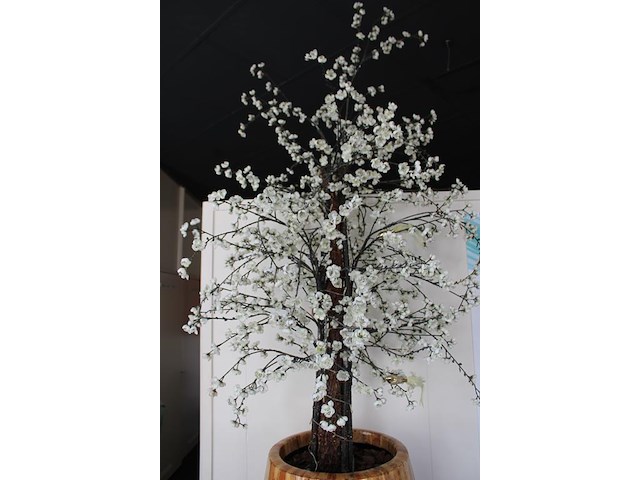 Decoratieve bloempot met kunstplant. hoogte pot 120 cm en totale hoogte circa 280 cm. - afbeelding 4 van  5