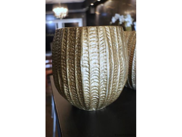 Decoratieve bloempotten - 2 stuks - afbeelding 3 van  3