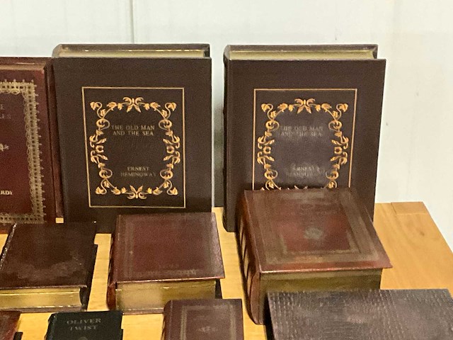 Decoratieve boeken (15x) - afbeelding 3 van  17