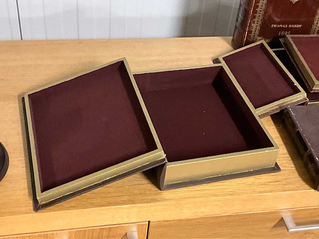 Decoratieve boeken (15x) - afbeelding 9 van  17