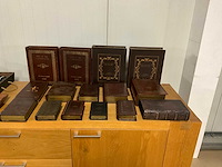 Decoratieve boeken (15x) - afbeelding 16 van  17