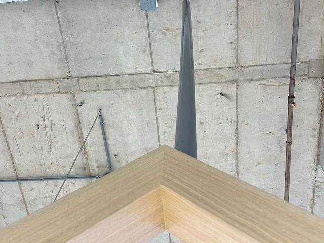 Decoratieve houten poort - afbeelding 4 van  4