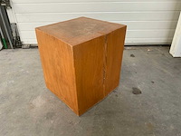 Decoratieve masief houten kubus - afbeelding 1 van  3