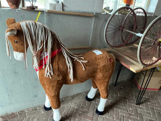 Decoratieve pony - afbeelding 2 van  5