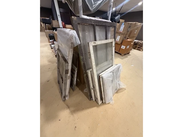 Decoratieve raampartijen, ca. 16 stuks - afbeelding 3 van  7