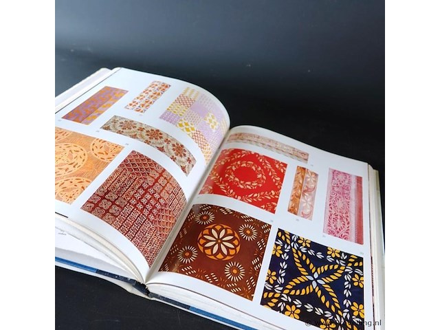 Decoratieve stencilling - afbeelding 5 van  5