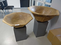 Decoratiezuil met bloembak - afbeelding 1 van  1