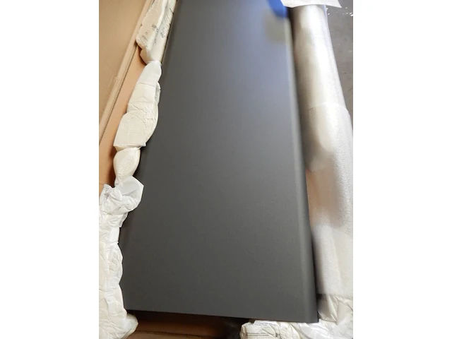 Decorradiator, radson, paros v, antraciet, t21 1800x555 - afbeelding 1 van  4