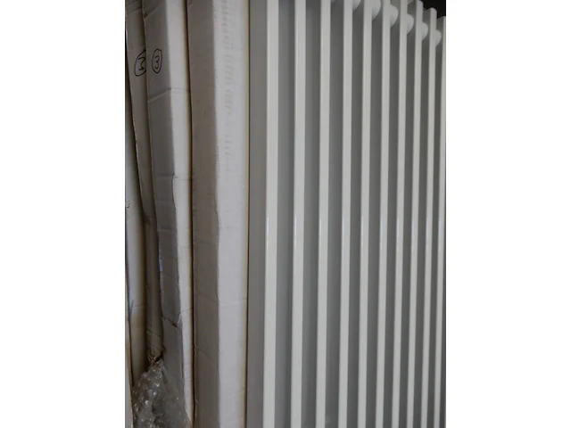 Decorradiator, wit, 1820x380 - afbeelding 2 van  4