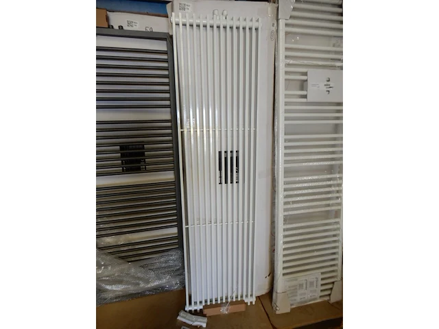 Decorradiator, wit, 1820x490 - afbeelding 1 van  5