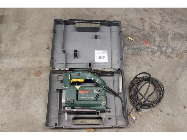Decoupeerzaag bosch pst700 in koffer. - afbeelding 1 van  2