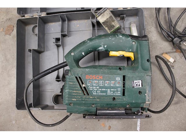 Decoupeerzaag bosch pst700 in koffer. - afbeelding 2 van  2