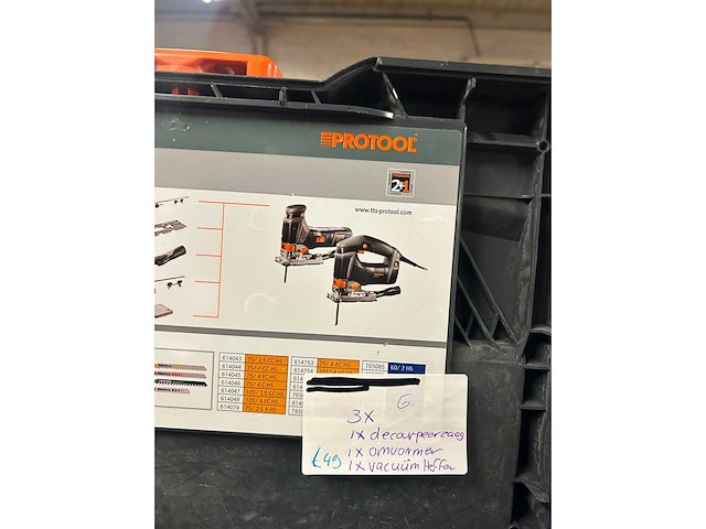 Decoupeerzaag, omvormer, vacuumheffer - afbeelding 6 van  9