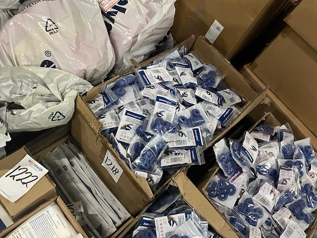 Dectaplast - partij vingercondooms - afbeelding 1 van  2