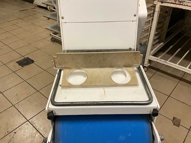 Deegverwerking machine - afbeelding 2 van  2