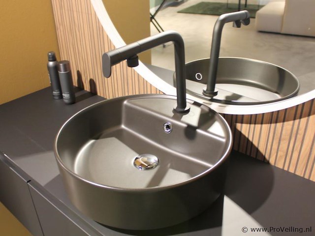 Deens design badkamermeubel - afbeelding 10 van  11