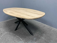Deens ovaal eiken eetkamertafel 200x100x74 cm met onderstel spin - afbeelding 4 van  4