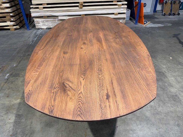 Deens ovaal eiken eetkamertafel 240cm. - afbeelding 3 van  3