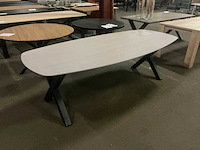 Deens ovale eetkamertafel 240cm - afbeelding 2 van  5