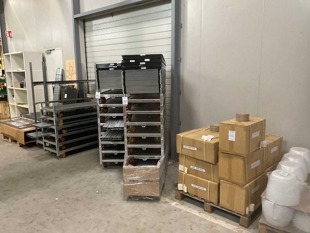 Deense kar / bloemenwagen (8 stuks) - afbeelding 1 van  7