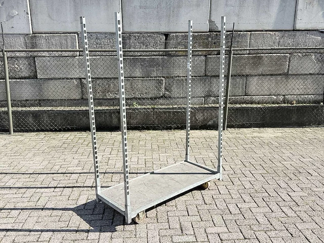 Deense-kar, rol-kar, transport-kar - afbeelding 1 van  3