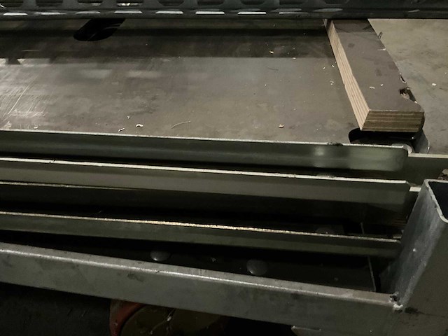 Deense kar v.v. 3 schappen 135x57x185cm - afbeelding 4 van  4