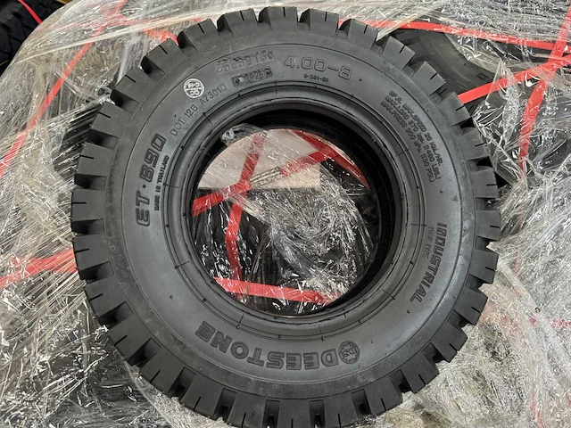 Deestone - d301 - 4.00-8 - heftruckbanden (80x) - afbeelding 3 van  5