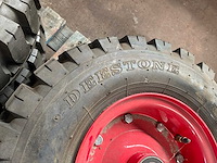 Deestone 18x7-8 imdustrial band met velg (4x) - afbeelding 2 van  4